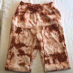 NWOT copper colored tie dyed joggers